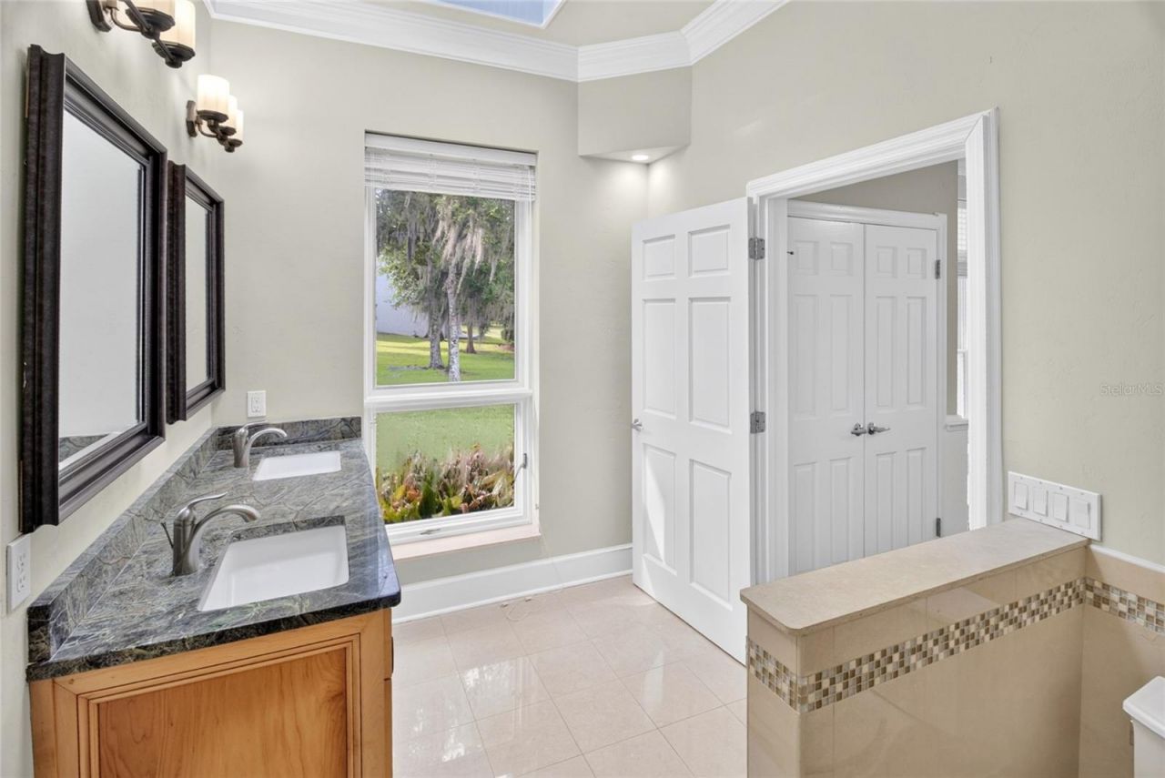 6420 SW 35th Way, Gainesville, FL 32608 Photo