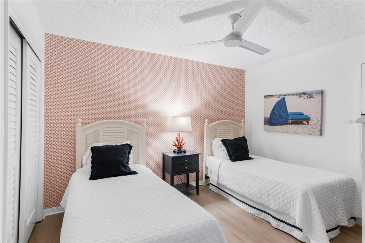 17334 Gulf Boulevard, Unit 203, North Redington Beach, FL 33708 Photo
