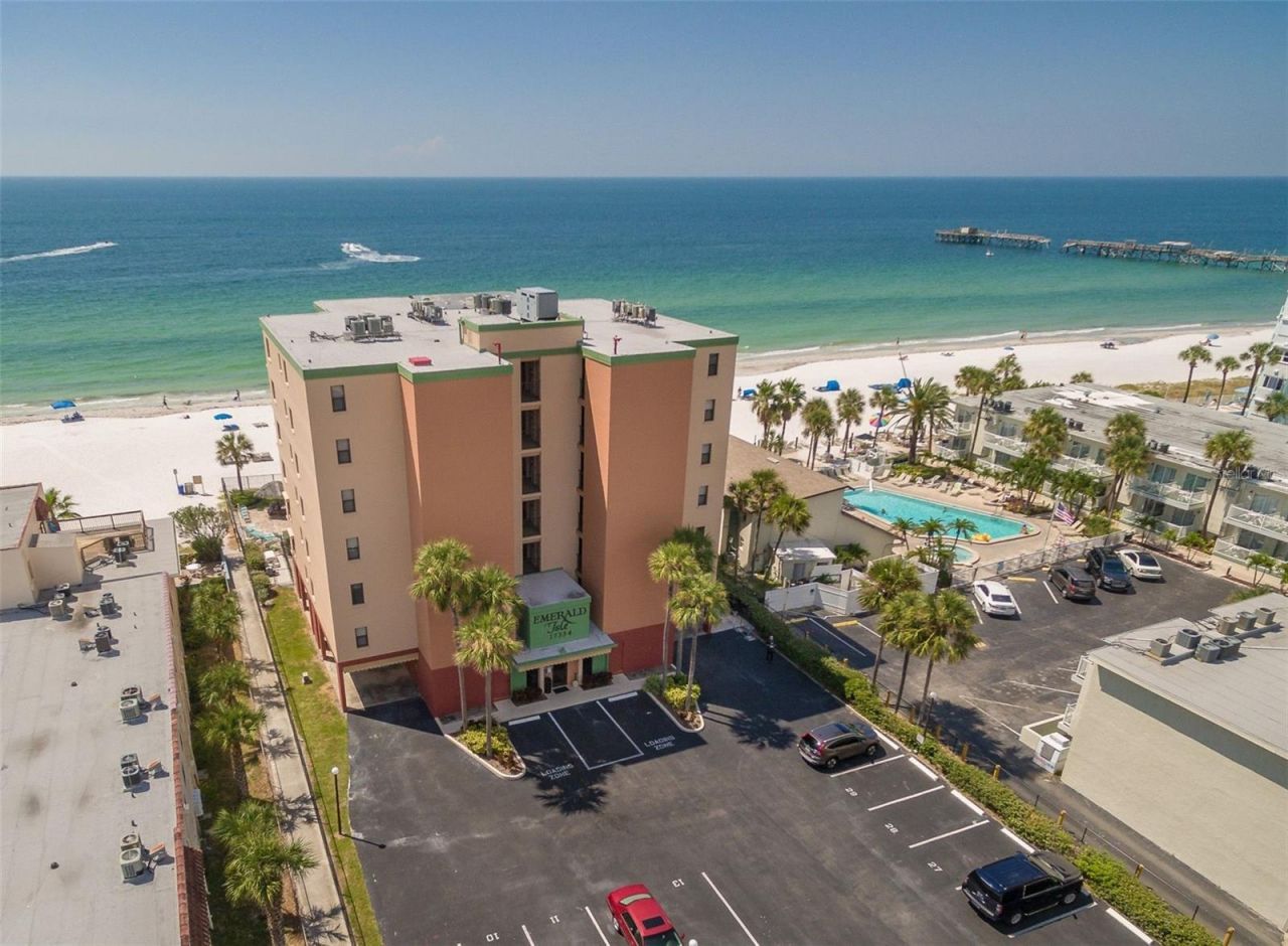 17334 Gulf Boulevard, Unit 203, North Redington Beach, FL 33708 Photo