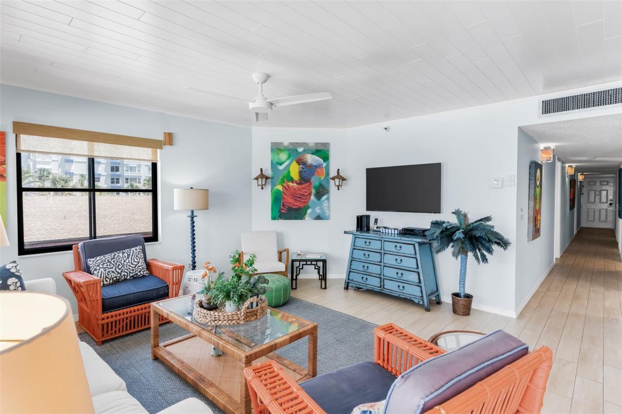 17334 Gulf Boulevard, Unit 203, North Redington Beach, FL 33708 Photo
