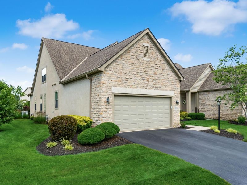 6372 Grassmere Drive, Westerville, OH 43082 Photo 3