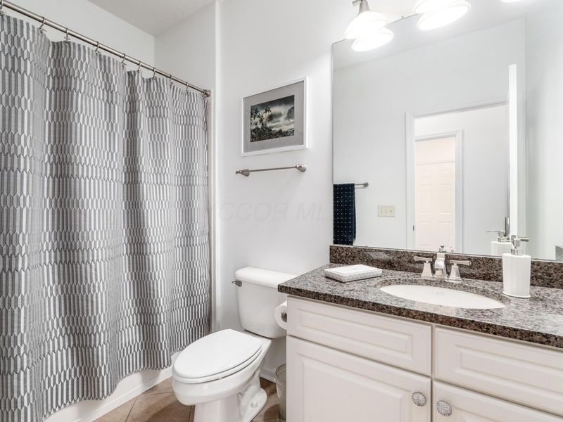 6372 Grassmere Drive, Westerville, OH 43082 Photo 8
