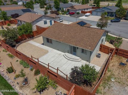 18327 Vineyard Court, Reno, NV 89508 Photo