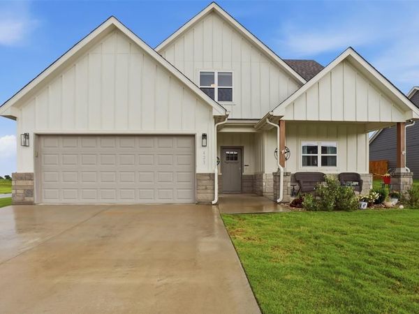 423 Redbud Lane, Tolar, TX 76476