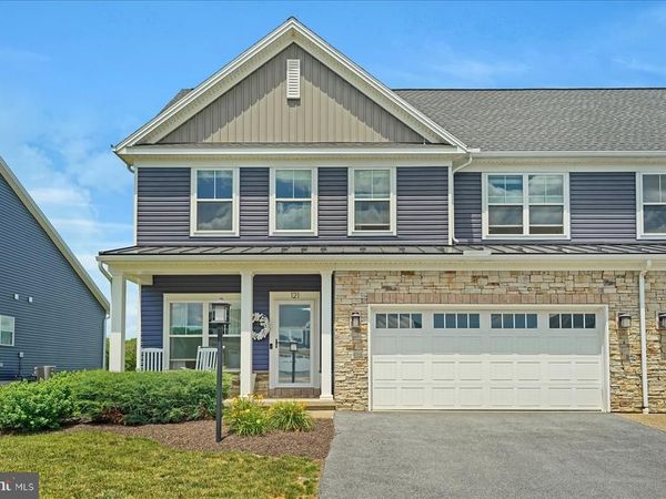 121 AEROPOINTE LANE , STATE COLLEGE, PA 16803
