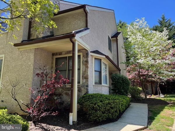 93 BEACON , CHESTERBROOK, PA 19087