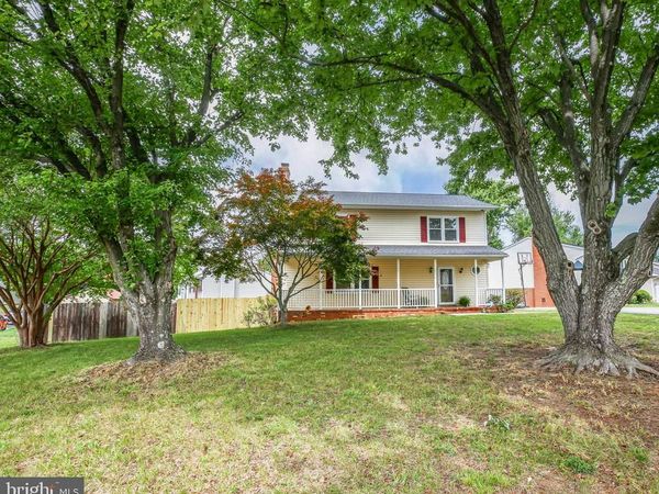 800 SHAMROCK DRIVE, FREDERICKSBURG, VA 22407