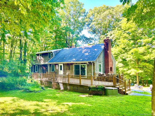 9 Stewart Road, South Salem, NY 10590