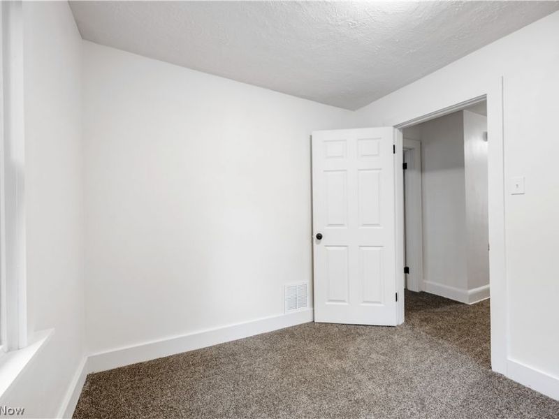 375 S Firestone Boulevard, Akron, OH 44301 Photo 18