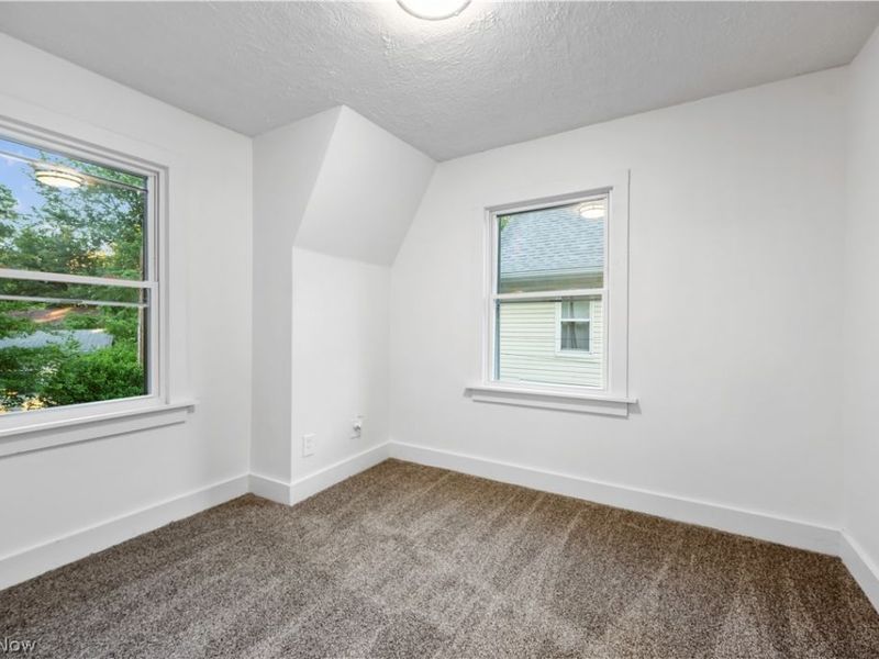 375 S Firestone Boulevard, Akron, OH 44301 Photo 19