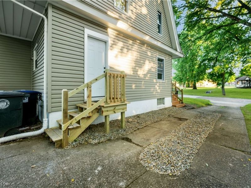 375 S Firestone Boulevard, Akron, OH 44301 Photo 29