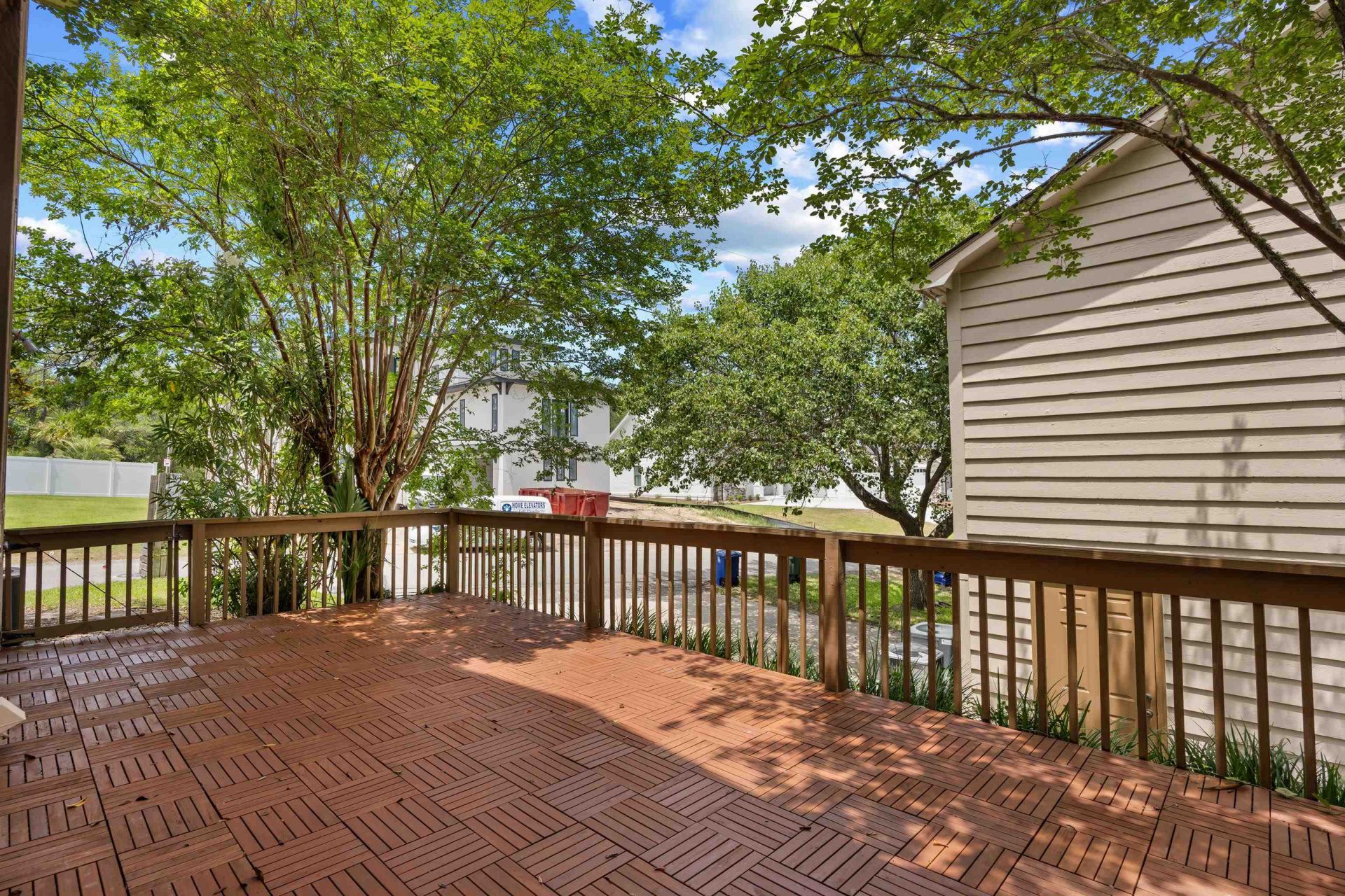 922 Perrin Dr. Photo 11
