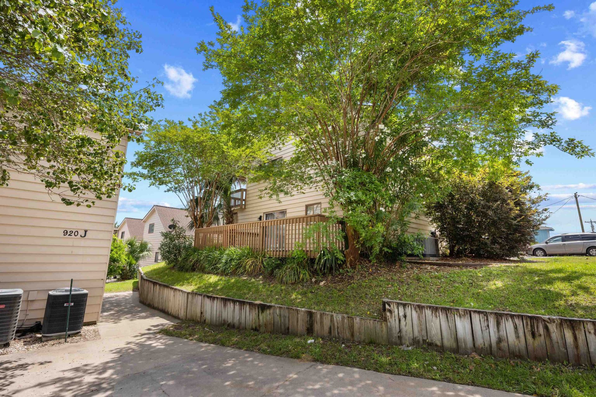 922 Perrin Dr. Photo 39
