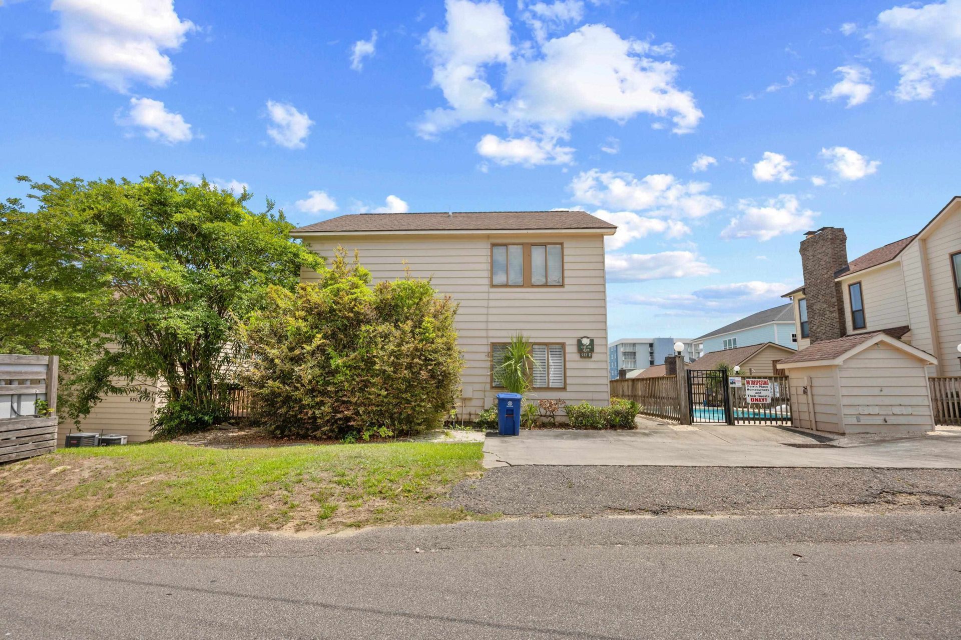 922 Perrin Dr. Photo 40