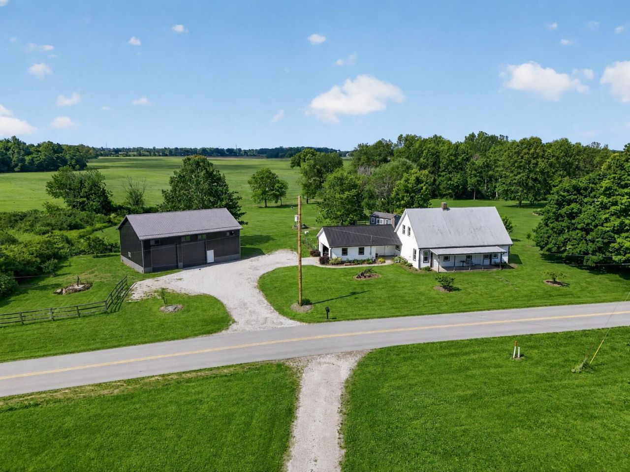 4622 Lock Road , Centerburg, OH 43011 Main Photo