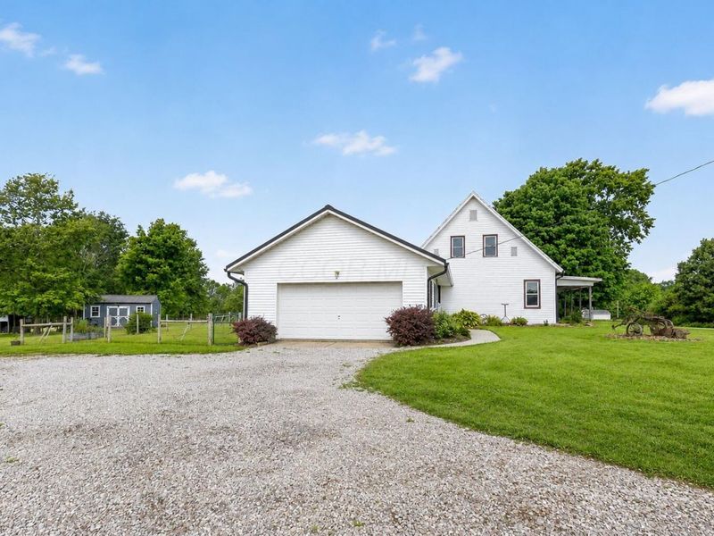 4622 Lock Road, Centerburg, OH 43011 Photo 3