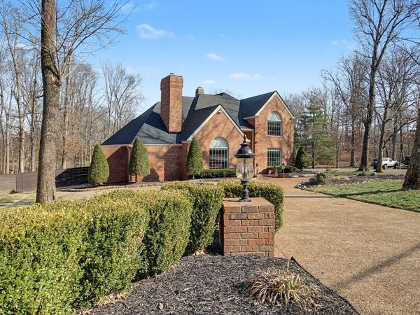 117 Geers Dr , Lebanon, TN 37087