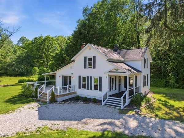 10569 Mulberry Road , Chardon, OH 44024