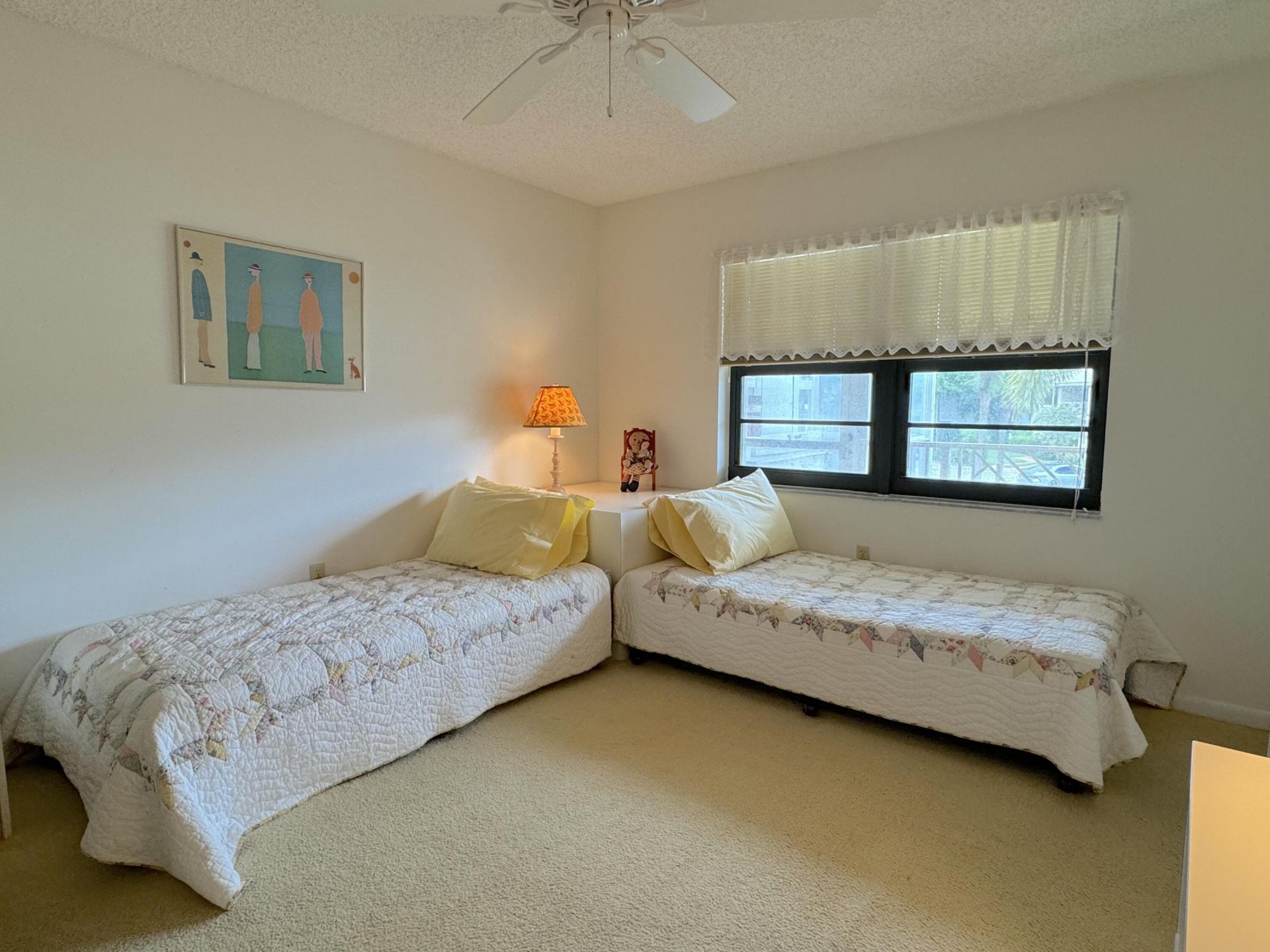 9 Stratford Drive E, Unit B, Boynton Beach, FL 33436 Photo
