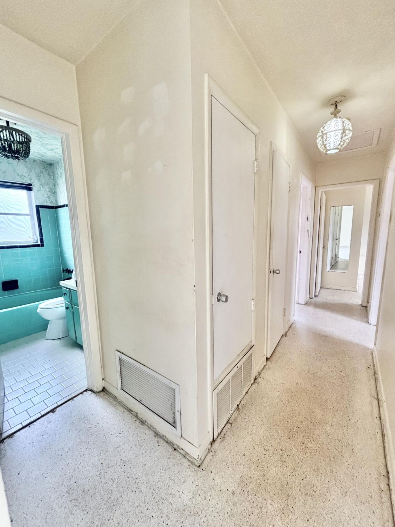 470 NE 45th Street, Boca Raton, FL 33431 Photo