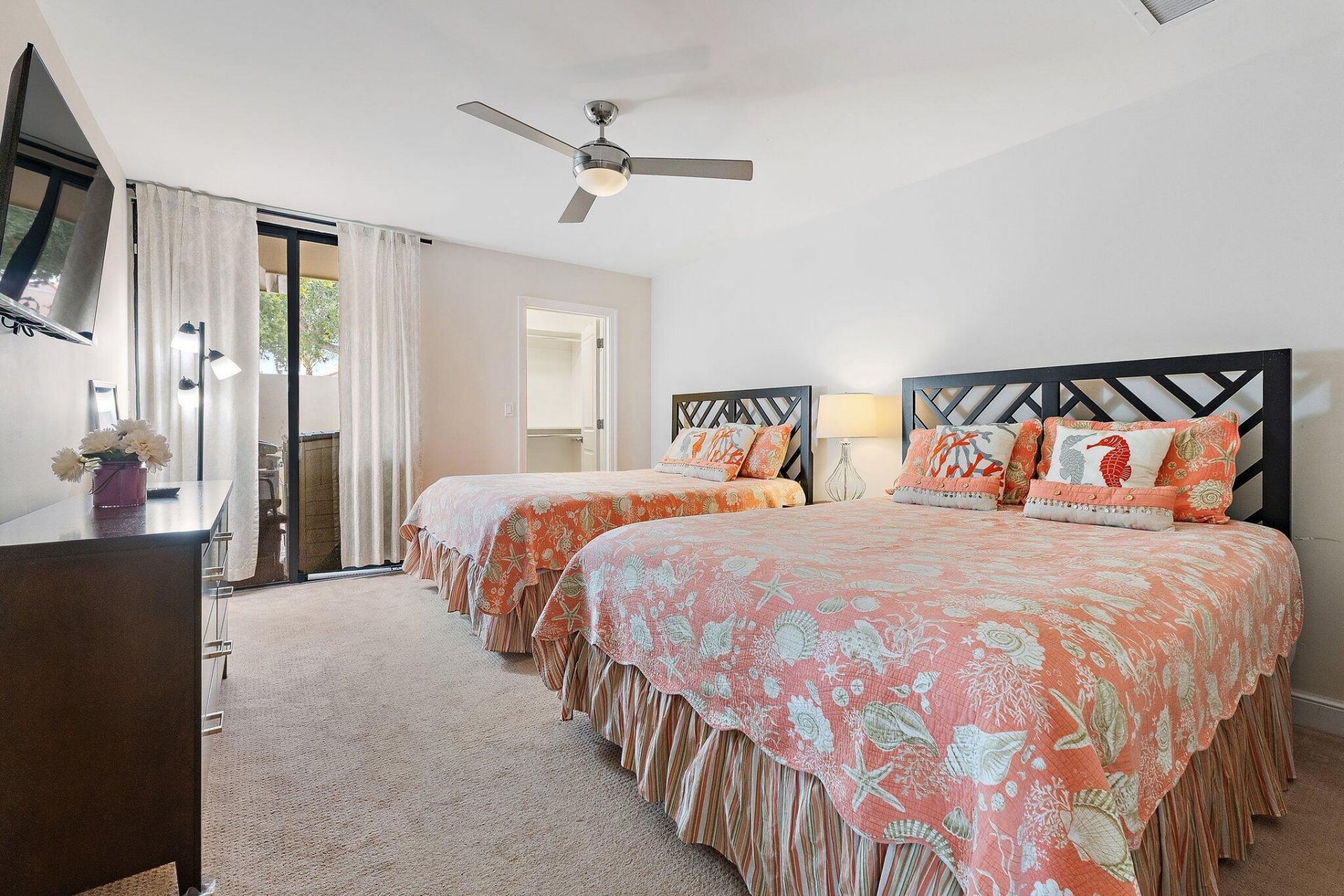 261 Old Meadow Way Way, Palm Beach Gardens, FL 33418 Photo