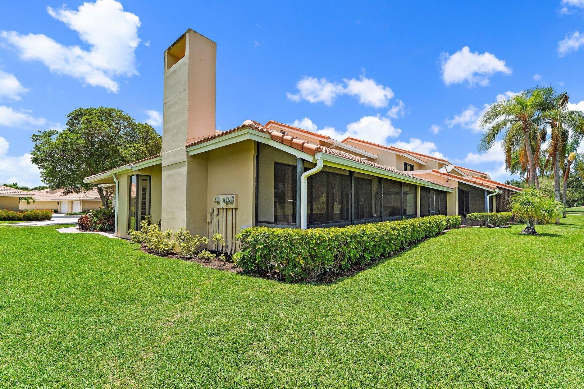 261 Old Meadow Way Way, Palm Beach Gardens, FL 33418 Photo