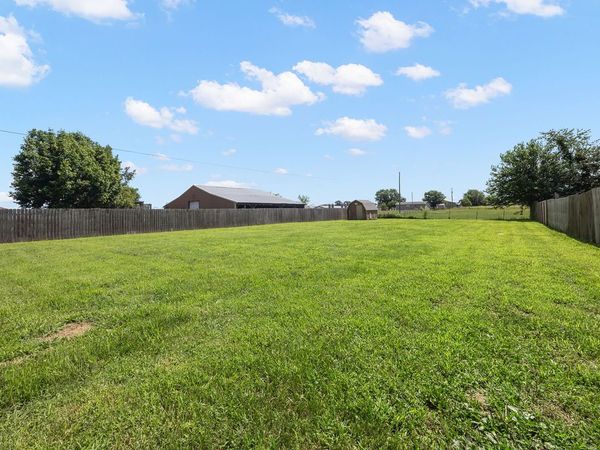 725 S Primrose Road, Lowell, AR 72745