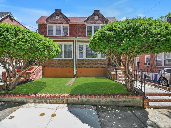 8835 Vanderveer Street , Queens Village, NY 11427