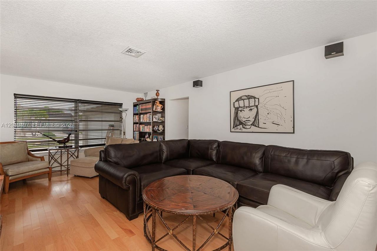 3900 N 43rd Ave , Hollywood, FL 33021 Photo