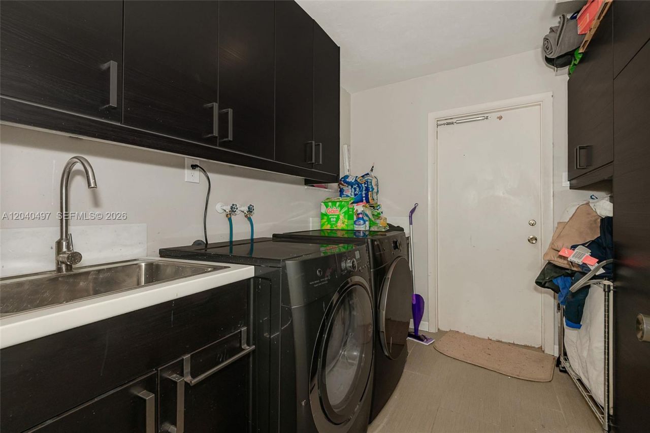 3900 N 43rd Ave , Hollywood, FL 33021 Photo