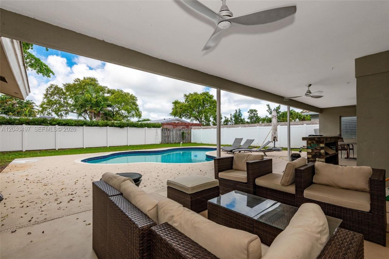 3900 N 43rd Ave , Hollywood, FL 33021 Photo