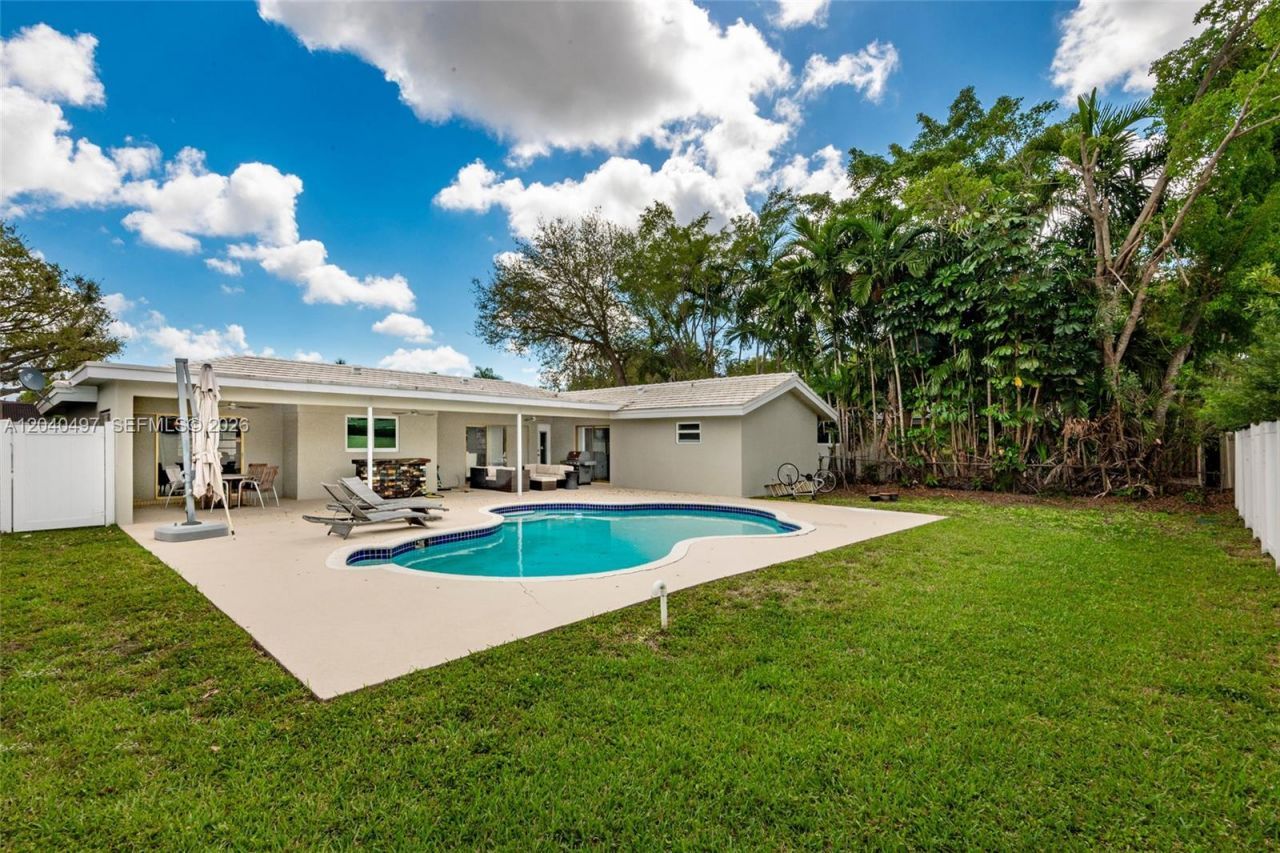3900 N 43rd Ave , Hollywood, FL 33021 Photo