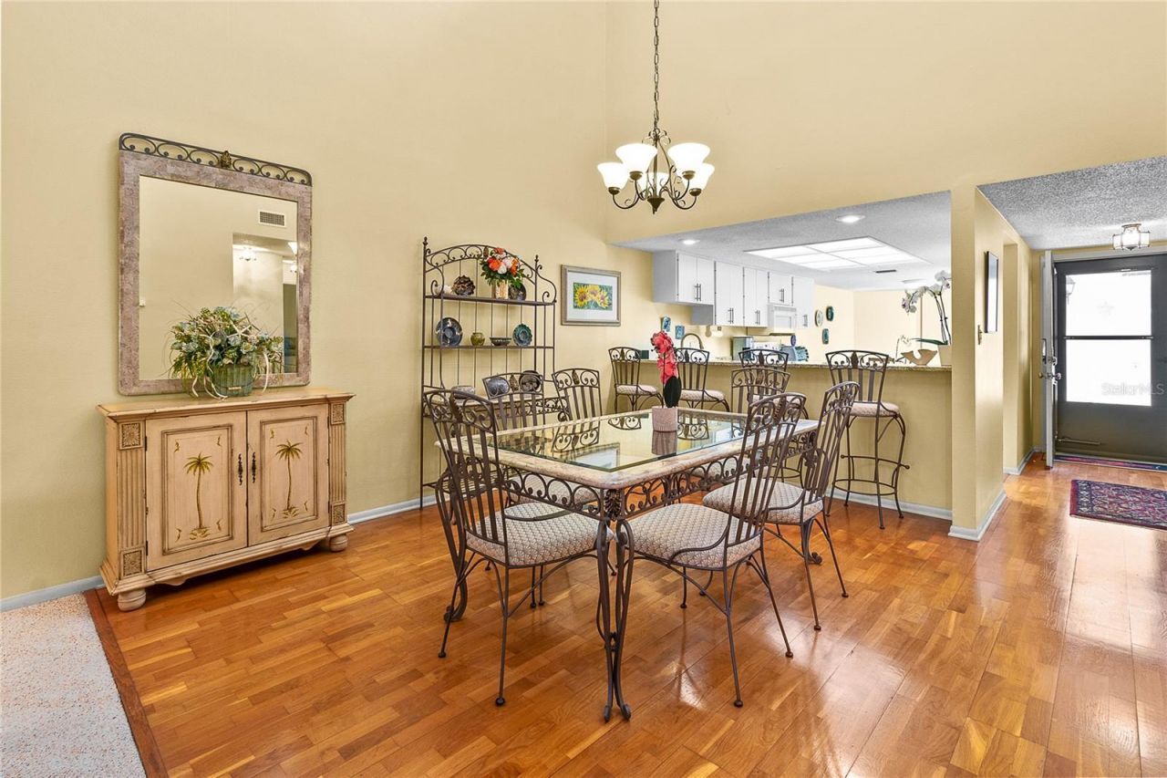 4660 La Jolla Drive, Bradenton, FL 34210 Photo