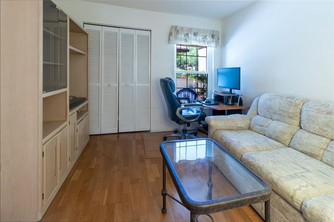 4660 La Jolla Drive, Bradenton, FL 34210 Photo