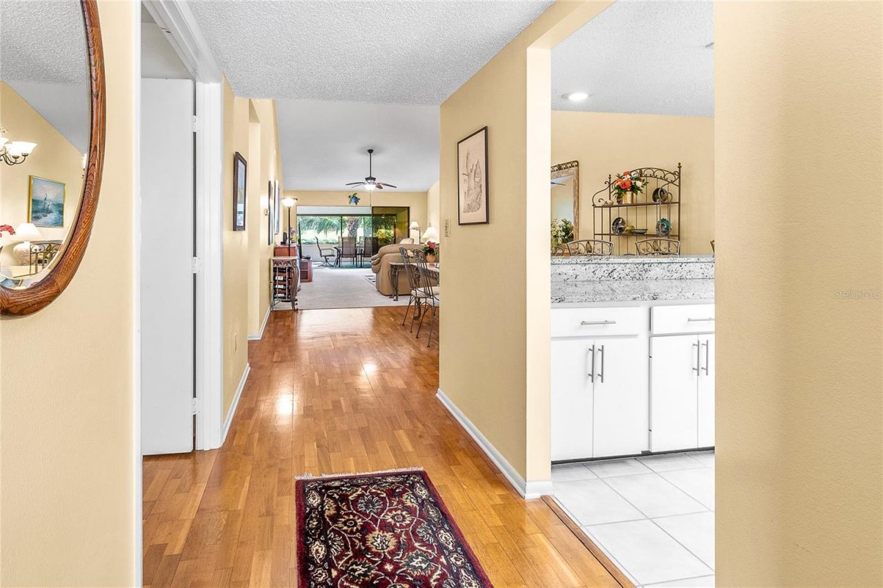 4660 La Jolla Drive, Bradenton, FL 34210 Photo