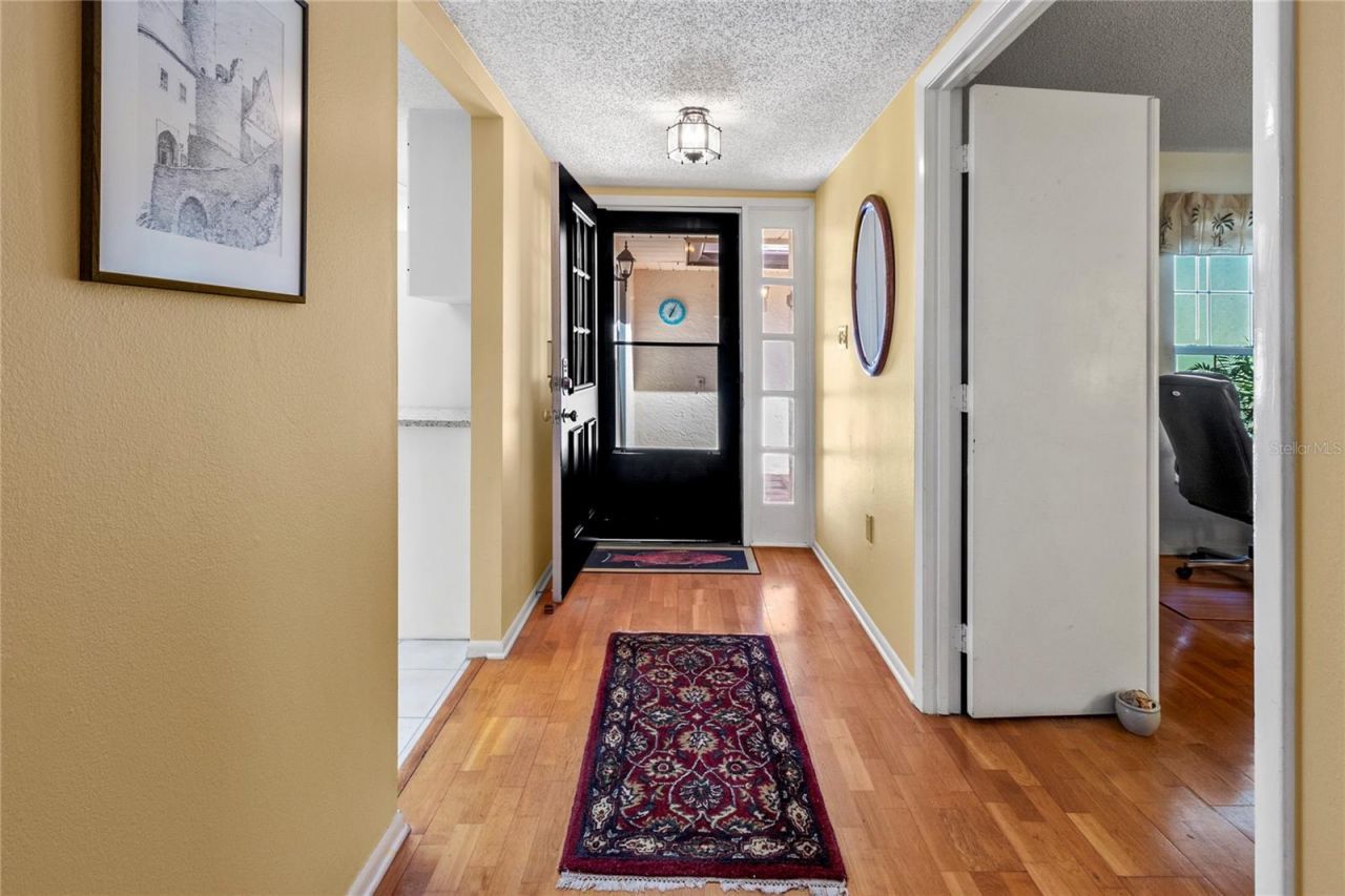 4660 La Jolla Drive, Bradenton, FL 34210 Photo