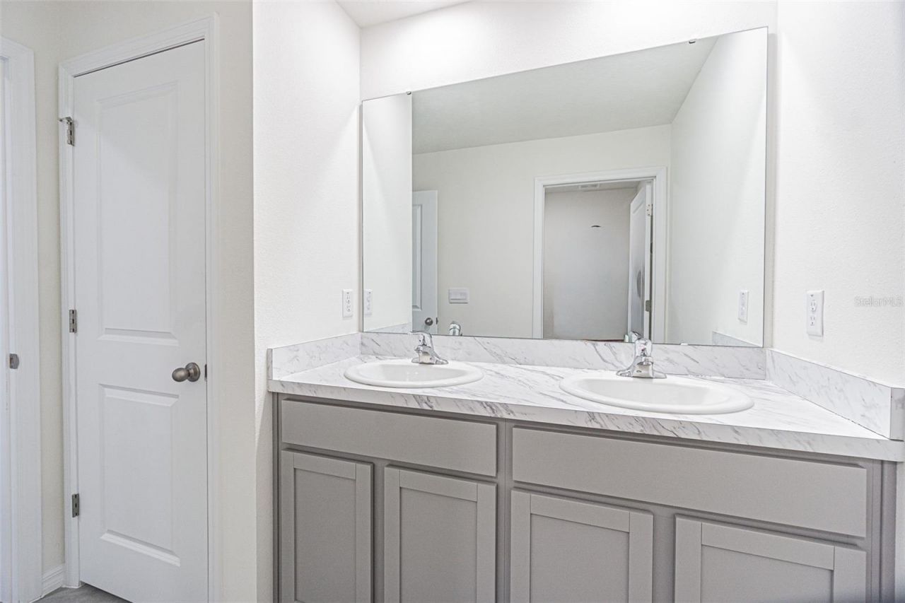 9213 Mission Bay Pl , Temple Terrace, FL 33637 Photo