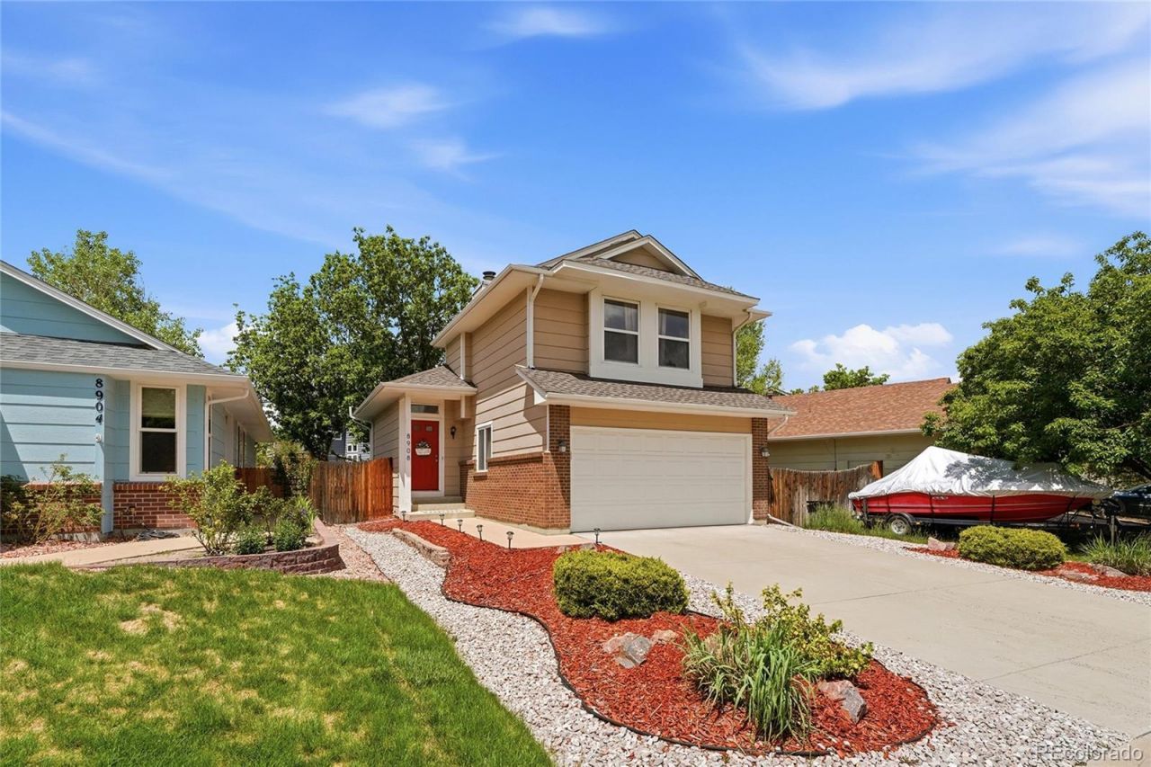 8908 Cloverleaf Circle , Parker, CO 80134 Main Photo
