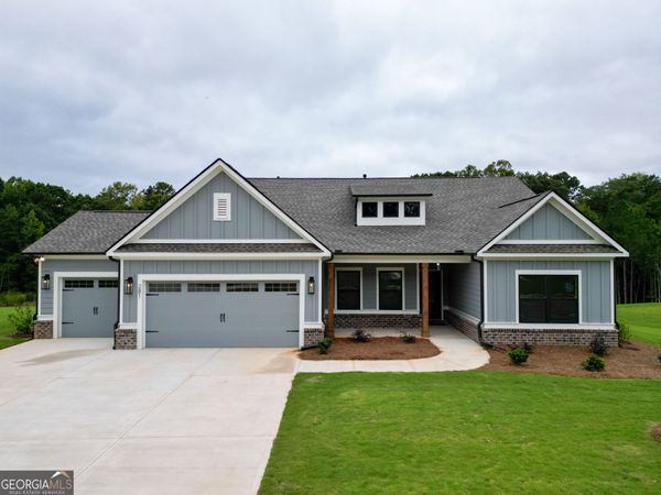 281 Weslyn Drive, Social Circle, GA 30025