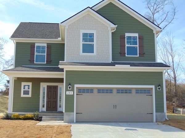 284 Spring Street , La Vergne, TN 37086