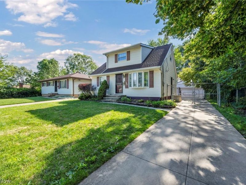 4630 W 190th Street, Cleveland, OH 44135 Photo 3