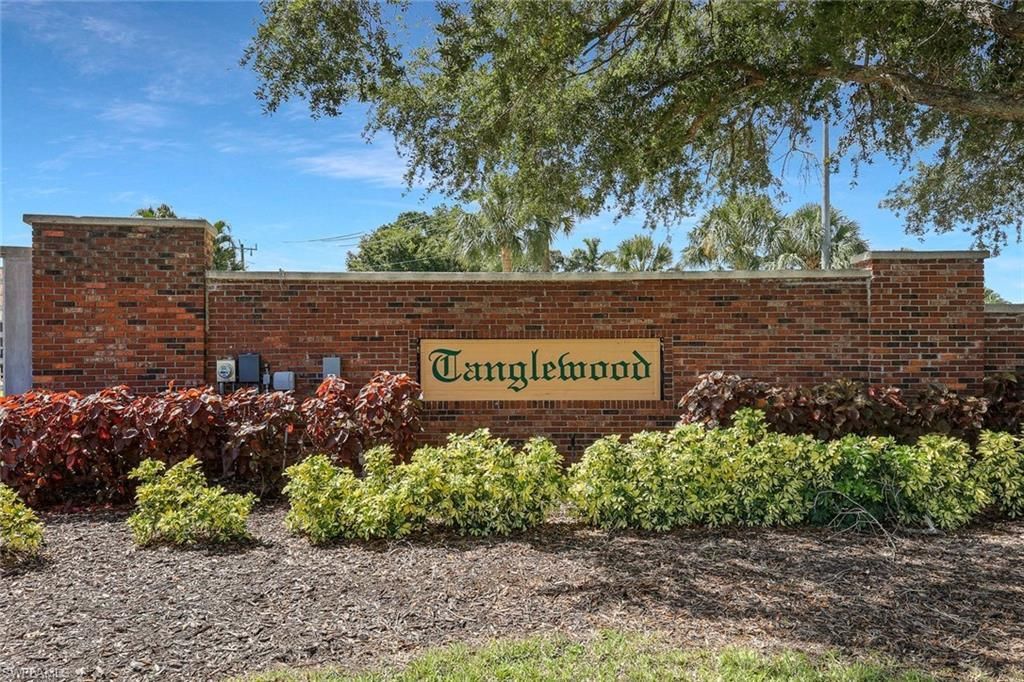 1569 Woodwind Ct, Fort Myers, FL 33919 Photo