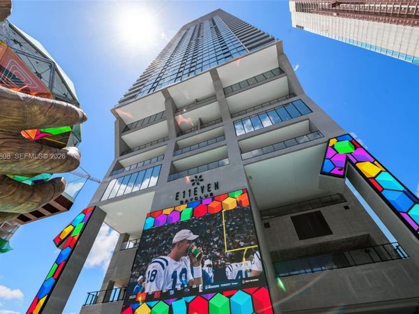 20 NE 11th Street , Unit 4003B, Miami, FL 33132