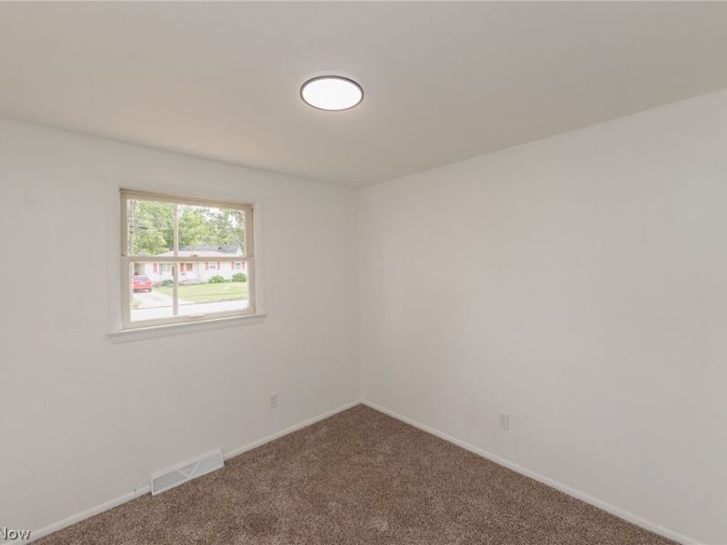 1218 W 44th Street, Lorain, OH 44053 Photo 13