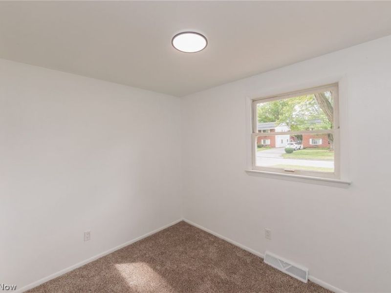 1218 W 44th Street, Lorain, OH 44053 Photo 14