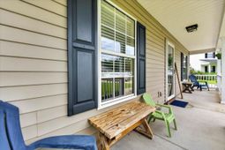 105 Warrell Circle photo 4