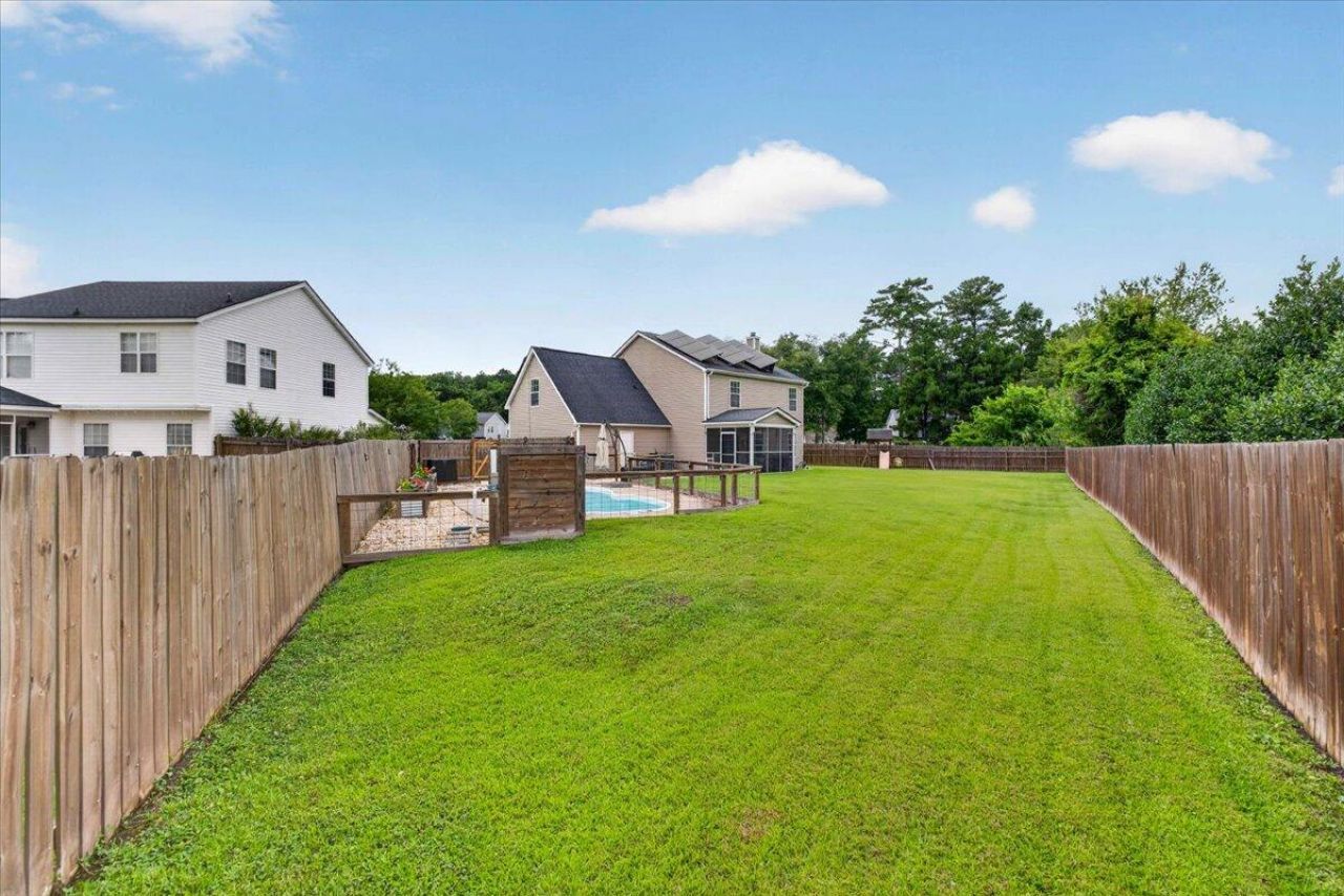 105 Warrell Circle Photo 42
