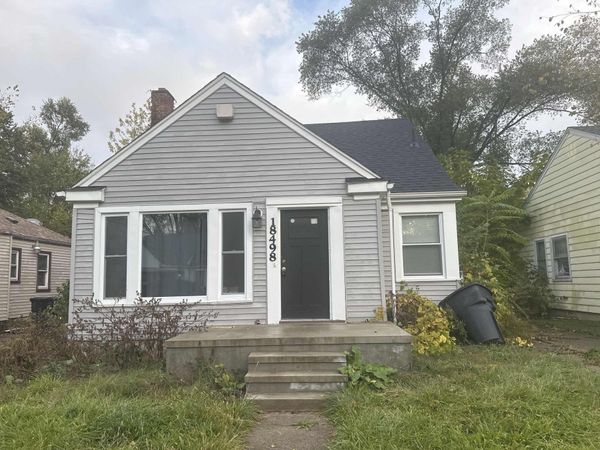 18498 Vaughan Street, Detroit, MI 48219
