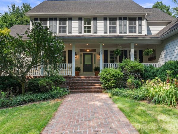 107 Windsong Extension, Fairview, NC 28730