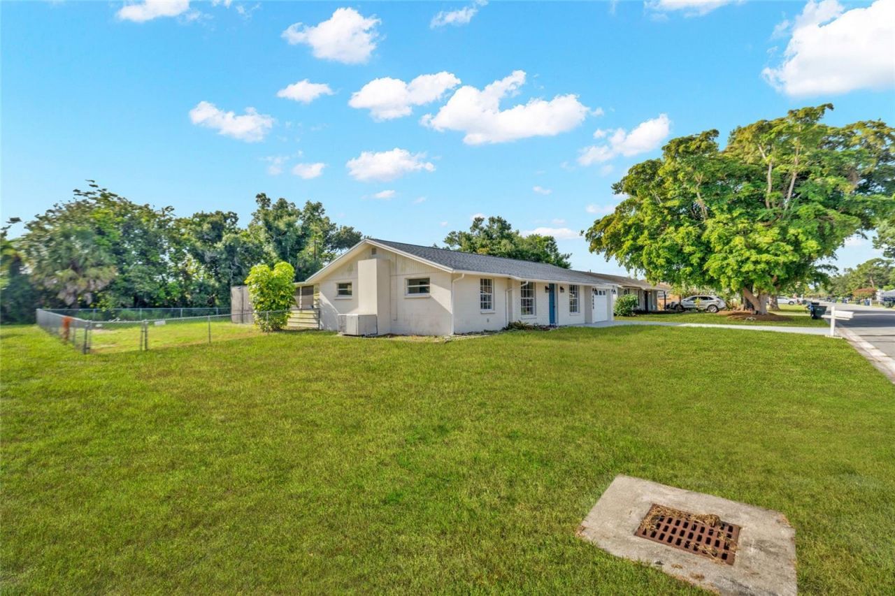4603 Atlantic Avenue, Sarasota, FL 34233 Photo